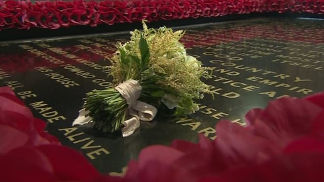 Meghan follows royal traditional as her bridal bouquet